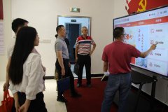 老干部勾当核心和老干部大学的各项工做都很是